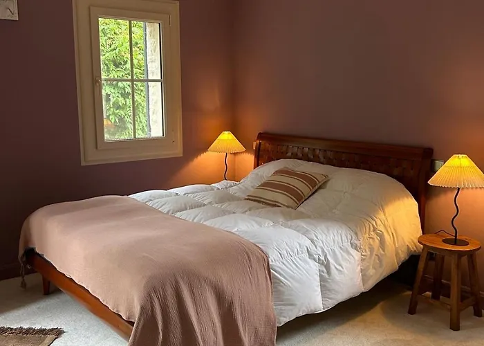 Les Perrines Villa *